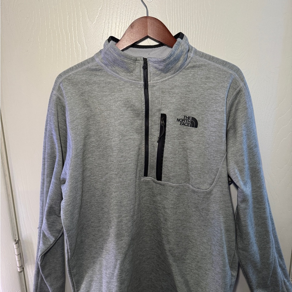 The North Face Light Gray Fleece Pullover